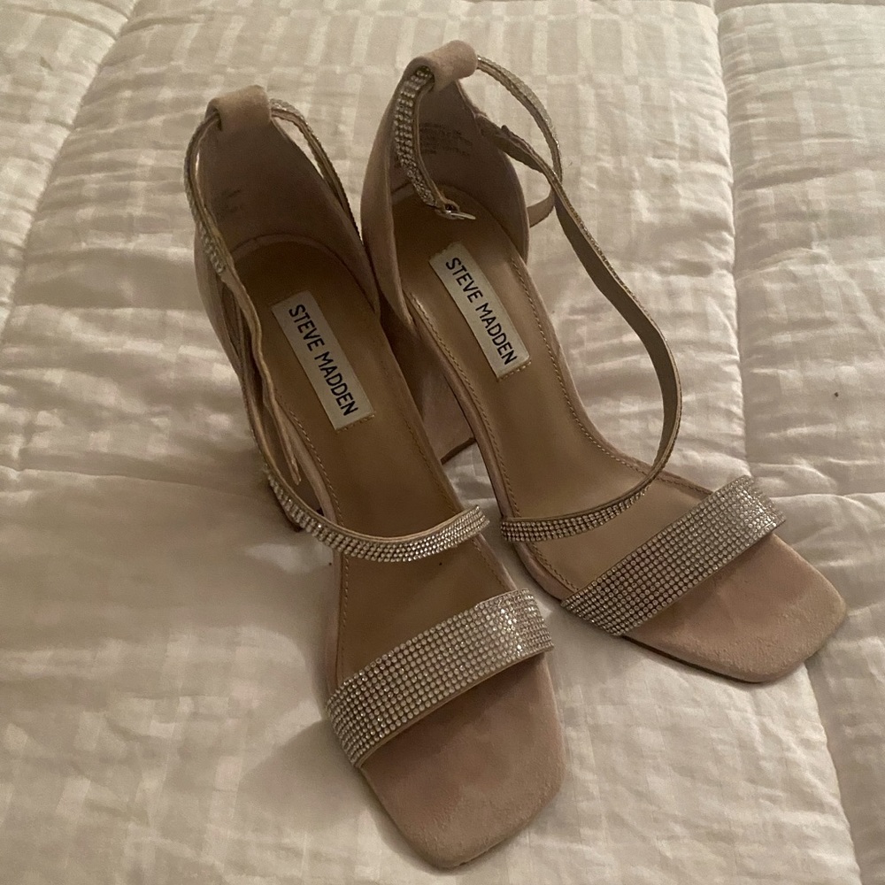 Steve Madden Beige Varali Sandal